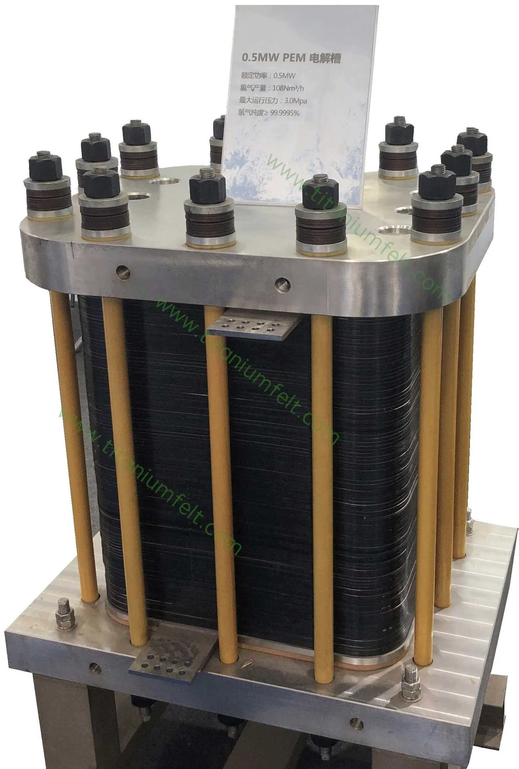110.5MW-PEM-hydrogen-stack-with-titanium-gdl.webp 12 dicembre 2021 200 KB 1680 per 2489 pixel Edi